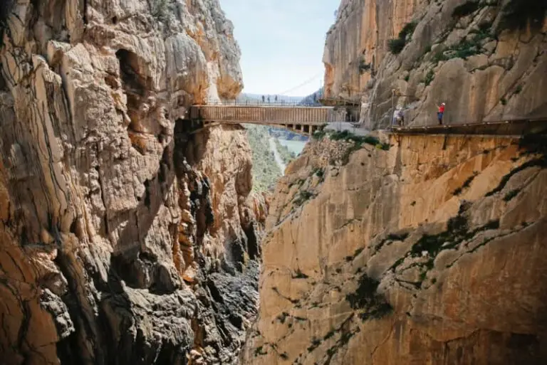 People walking along the footbridges in Desfiladero de los Gaitanes El Caminito del Rey