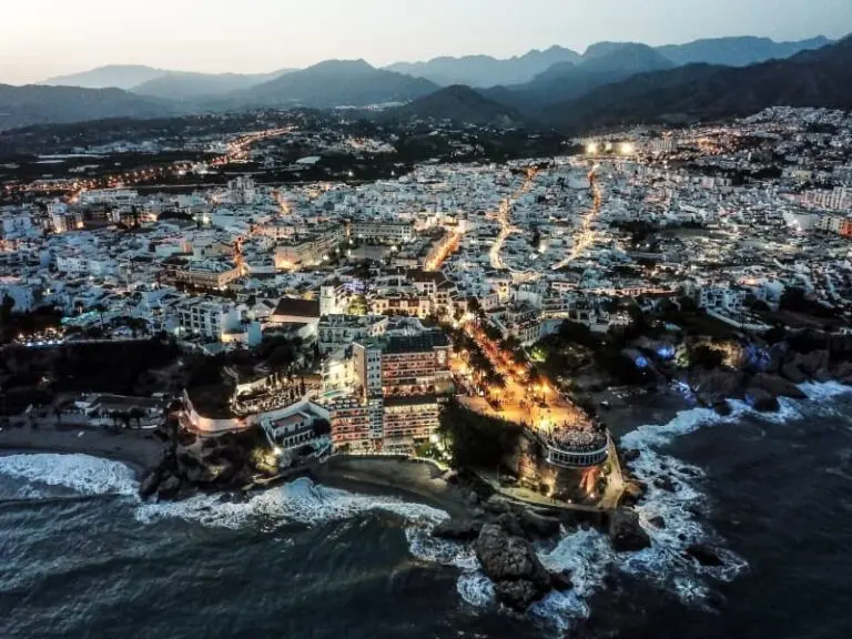 Vue aérienne du point de vue de nerja malaga.