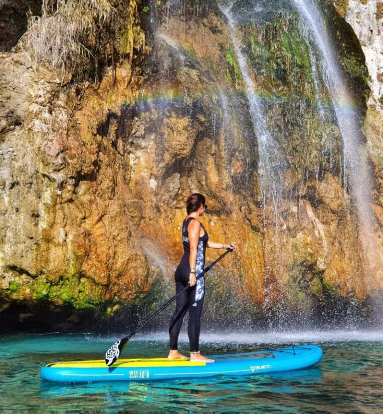 DEPORTES DE VERANO: Beneficios del paddle surf, el ejercicio veraniego que  quema más calorías