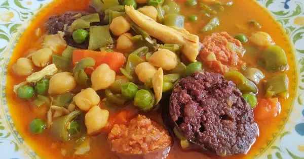 plato de berzas malagueñas