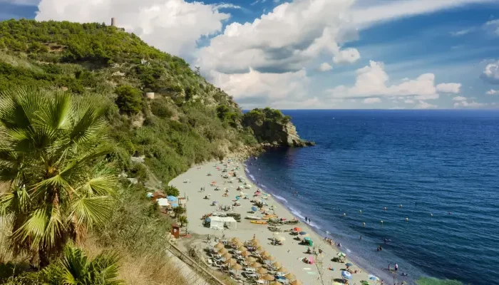 Vista aerea de la Playa de Maro en Nerja Malaga